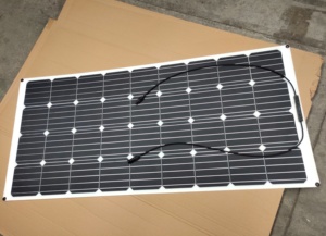 Panneaux solaires flexibles/pliables mono haute efficacité 220W avec cellules <span class=keywords><strong>Sunpower</strong></span>, boîtier de jonction IP67 pour <span class=keywords><strong>camping</strong></span>-cars, voitures et systèmes hors réseau - Product Image 3