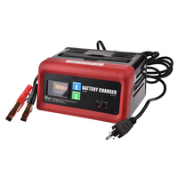 Chargeur de batterie de voiture universel certifié CE 6V/12V 2/6A avec connexion par prise et garantie d'un an