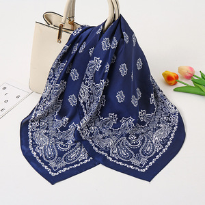 Foulard in Seta Satinata con Stampa Paisley Personalizzata, Stile Europeo-Americano, Traspirante e Resistente al Vento, Bandane Morbide Versatili per Donne - Product Image 6