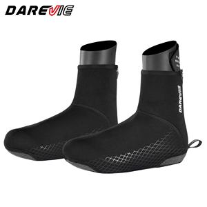 Cubrezapatillas de Ciclismo Térmicas de Invierno Darevie, <span class=keywords><strong>Cubrebotas</strong></span> de Ciclismo Negras Resistentes al Viento, <span class=keywords><strong>Cubrebotas</strong></span> de Bicicleta de Montaña Unisex - Product Image 1