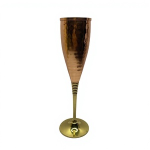 Vaso de Cobre de Calidad Premium para Agua Potable con Beneficios para la Salud, Construcción Duradera y Resistente, Disponible a Precio con Descuento - Product Image 4