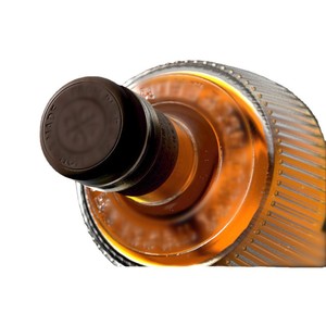 <span class=keywords><strong>Botella</strong></span> de Vidrio de 500 ml <span class=keywords><strong>con</strong></span> <span class=keywords><strong>Etiqueta</strong></span> Personalizada en Relieve para Licor, Vino de Frutas, Vino Helado, Vodka, Ron, Whisky, Jugo y Tequila <span class=keywords><strong>con</strong></span> Corcho - Product Image 6