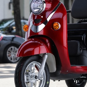 Vente directe usine – Nouveau tricycle passager élégant et personnalisable à cadre en acier, scooter électrique à trois roues et moto de rue - Product Image 4