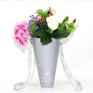 Flower Packaging Gift Box Waterproof Paper Portable Flower Basket With Ribbon