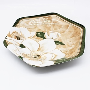 Assiette en porcelaine hexagonale au design noble et élégant de 8 pouces Assiette d'impression écologique pour vaisselle cuisine mariage - Product Image 2