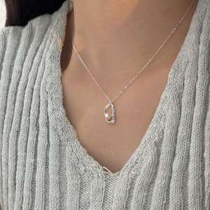 <span class=keywords><strong>Collana</strong></span> in Argento Sterling 925 Autentico con Pendente Irregolare a Conchiglia Traforata e <span class=keywords><strong>Perla</strong></span> - Product Image 2