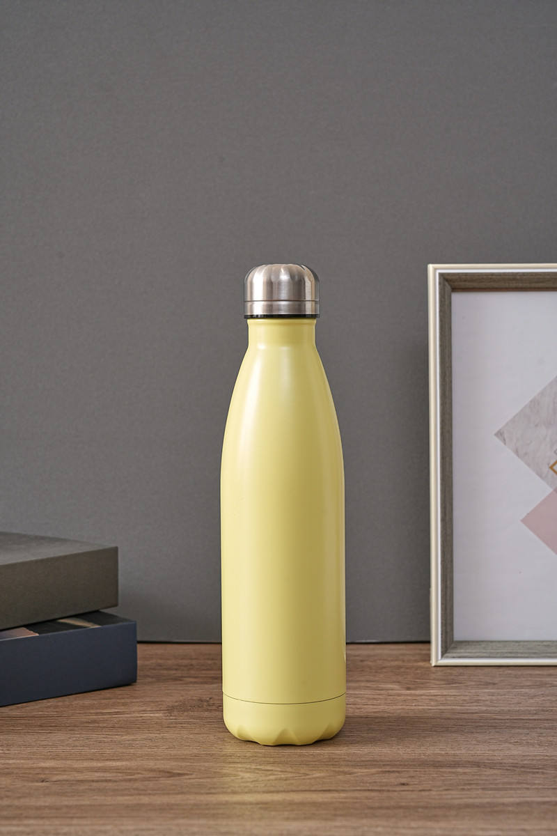 เหลืองอ่อน