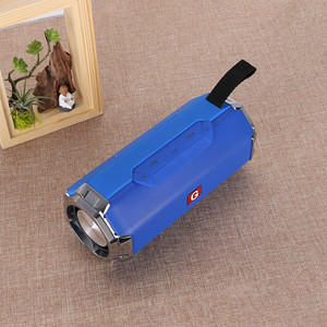 El mini sonido inalámbrico portátil de metal de nuevo diseño funciona durante <span class=keywords><strong>2</strong></span> a 4 horas y admite uso en exteriores - Product Image 3
