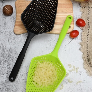 Ustensiles de cuisine : Écumoire, Cuillère à égoutter, Cuillère à glace, Louche, Passoire en plastique - Product Image 2