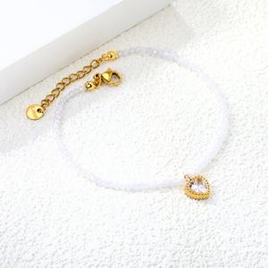 Bracelet en acier inoxydable plaqué or PVD 18 carats avec zircons colorés en forme de cœur, breloques et chaîne en cristal pour femme - Vente en gros - Product Image 3