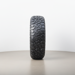 ยางรถยนต์ LCH T-REX LT235/75R15 ยางเรเดียลสำหรับรถยนต์นั่งส่วนบุคคลสมรรถนะสูงรุ่นใหม่ มีขนาดให้เลือกครบทุกขนาด - Product Image 1