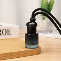 Recyclable 8ml couvercles en bois suspendus diffuseur bouteille voiture diffuseur bouteille emballage vide désodorisant parfum bouteille de parfum