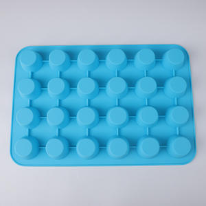 Molde para Muffins de Silicona Ecológico de 24 Cavidades, Molde para Cupcakes de 32*22.5*2.5cm, Cada Bandeja de 4.5cm - Product Image 5