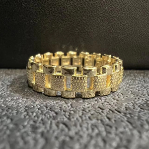 Bague tendance Hello Kitty en <span class=keywords><strong>acier</strong></span> inoxydable plaqué or 18 carats avec serti clos, motif dessin animé, pour femme, cadeau de mariage et de fête - Product Image 2