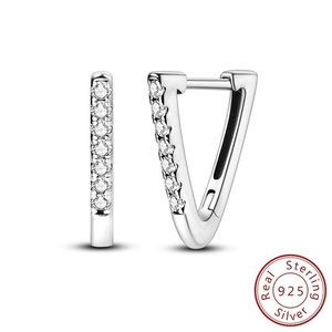 <span class=keywords><strong>Orecchini</strong></span> a cerchio semplici in argento Sterling 925 <span class=keywords><strong>con</strong></span> motivo geometrico lineare a forma di osso di <span class=keywords><strong>serpente</strong></span> e <span class=keywords><strong>orecchini</strong></span> a bottone in Zirconia bianco - Product Image 2