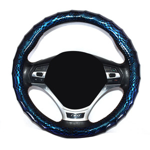 Senbolia nuevo diseño <span class=keywords><strong>de</strong></span> <span class=keywords><strong>cuero</strong></span> transpirable cubierta <span class=keywords><strong>para</strong></span> <span class=keywords><strong>volante</strong></span> <span class=keywords><strong>de</strong></span> <span class=keywords><strong>coche</strong></span> Universal 37-38cm <span class=keywords><strong>funda</strong></span> protectora <span class=keywords><strong>para</strong></span> <span class=keywords><strong>volante</strong></span> - Product Image 3