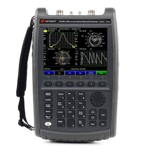 เครื่องวิเคราะห์เครือข่ายไมโครเวฟแบบพกพา KEYSIGHT N9927A FieldFox, 18 GHz ราคาต่อรองได้ - Product Image 1