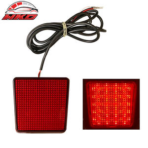 ลิ้นกันชนหลังสำหรับ Infiniti Q50 2018-2024 สีดำด้าน ไฟเบรก LED ดิฟฟิวเซอร์ PP อุปกรณ์ตกแต่งรถยนต์ - Product Image 6