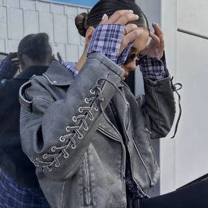 2025 femmes rétro à manches longues moto veste nouvelle mode en détresse <span class=keywords><strong>Imitation</strong></span> <span class=keywords><strong>cuir</strong></span> décontracté fermeture éclair courte longueur pour l'automne - Product Image 1