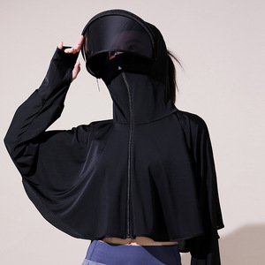 Veste à capuche personnalisée pour femme en soie glacée UPF50+ avec visière, protection UV respirante, idéale pour le cyclisme, les activités de plein air et la conduite - Product Image 3