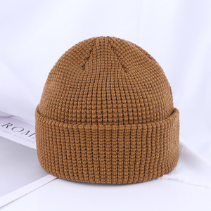 Qianzun Tùy Chỉnh Unisex Skull Beanie Cap Vá Logo Dệt Kim Còng Beanie Hat Mens Mùa Đông Sang Trọng Waffle Đan Beanie - Product Image 5