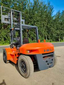 HELI de Chine, Chariot élévateur diesel 4x4 de 2.5T, 3T, 3.5T, 5T, 7T, 8T, 10T avec mât triplex et déplaceur latéral - Product Image 4