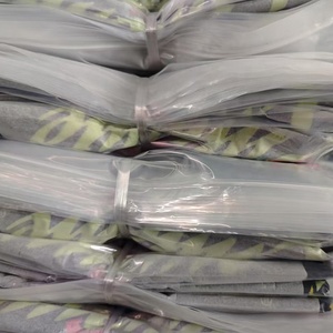 Camiseta <span class=keywords><strong>de</strong></span> Fútbol Retro All Club 1984-2025, Conjuntos <span class=keywords><strong>de</strong></span> Camisetas <span class=keywords><strong>de</strong></span> Fútbol <span class=keywords><strong>de</strong></span> los 90 <span class=keywords><strong>de</strong></span> Calidad Tailandesa, Diseño Retro CARLOS CR7 RAUL - Product Image 1