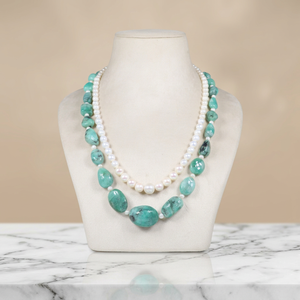 Collier de perles en émeraude naturelle et en pierres précieuses - Product Image 1