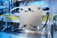 Machine d'emballage automatique haute vitesse pour sachets de liquides et aliments, idéale pour le miel et l'huile d'olive
