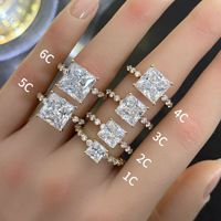 Cincin Pernikahan Wanita Mewah 1/2/3/4/5 Karat Batu Moissanite Berlapis Emas 18K Perak Sterling Model Prong Setting Gaya Mewah Ringan