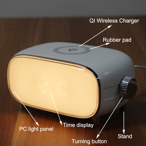 Trẻ Em Ánh Sáng Ban Đêm Đồng Hồ Báo Thức Thiết Kế Mới Biểu Tượng Tùy Chỉnh Sạc Không Dây Với FM Radio Led Đồng Hồ Báo Thức Kỹ Thuật Số - Product Image 2