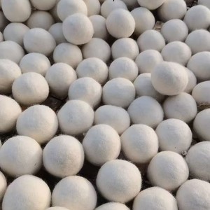 Boules <span class=keywords><strong>de</strong></span> lavage en feutre <span class=keywords><strong>de</strong></span> <span class=keywords><strong>laine</strong></span> biologique XL (6-7 cm) antistatiques pour machine à laver, boules <span class=keywords><strong>de</strong></span> séchage durables en <span class=keywords><strong>laine</strong></span> – Vente en gros - Product Image 5