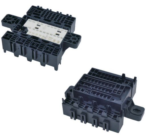 STBX123051-1A Automotive Electrical Plastic Fuse Box with Copper Alloy Contacts Panel Mount -40C +150C Operating Temperature