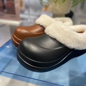 Nouvelles bottes à enfiler pour femmes en EVA à semelle épaisse, doublées de polaire, pour l'automne-hiver. Chaussons en polaire doux, parfaits pour la tenue à la maison - Product Image 4
