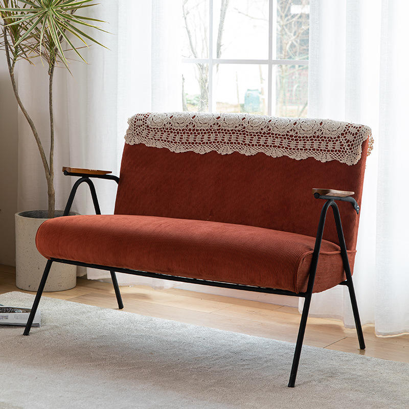 สีแดงสนิม (สำหรับสองคน)