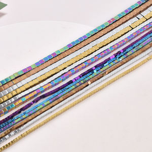 <span class=keywords><strong>2</strong></span>/3/4mm天然石ヘマタイトビーズ金メッキキューブスクエアシェイプビーズジュエリー作りDiyブレスレット保持色15インチ - Product Image 1