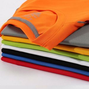 Promotional Apparel Quick Dry Unisex T-<b>Shirt</b> With Crewneck Custom Logo for Sports and Marathon - Product Image 2