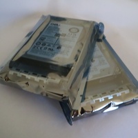   SSD SAS 12gb 2.5 Server Solid State 1.6TB baru untuk server