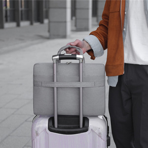 Sac à bandoulière rose en nylon imperméable pour ordinateur portable 15 pouces, sac à dos de loisirs portable pour femme, mallette combinée fine avec serrure - Product Image 4