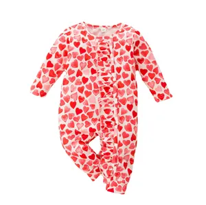 2023 0-36米情人节粉色红色心形印花婴儿罗柏连体情人节儿童女孩心形印花褶边睡衣连身衣