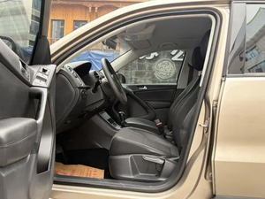 Volkswagen Tiguan 2017 300tsi Automatique 2WD SUV Voitures d'<span class=keywords><strong>occasion</strong></span> - Product Image 5