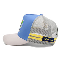 Vente en gros de casquettes de sport pour enfants Oem Casquettes de camionneur brodées personnalisées en tissu uni vierge en coton à 5 panneaux à bord incurvé