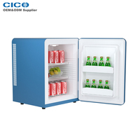 CICO Silent Mini Bar Frigo-Prix d'usine en gros Mini Table Top Porte en verre 30L Energy Drink Display Frigo réfrigérateur rétro
