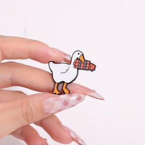 Lucu bebek angsa Enamel pin kartun bersertifikat Silly Goose hewan bros kerah ransel lencana hadiah perhiasan untuk anak-anak teman - Product Image 1