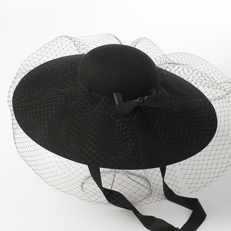 Black Hat with Veil - Elegant Wide Brim Fedora Cloche display picture 1