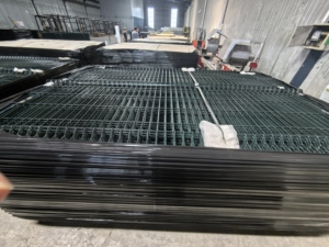 Clôture en treillis métallique 3D à montage facile avec panneaux préfabriqués et <span class=keywords><strong>poteaux</strong></span> en béton <span class=keywords><strong>pour</strong></span> une installation rapide - Product Image 5