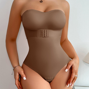 Faja Moldeadora sin Tirantes con Control de Abdomen y Sujetador Integrado para Mujer, Faja Reductora Ligera Tipo Tanga - Product Image 5