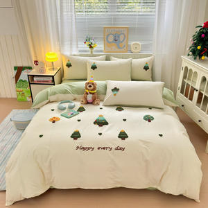 Parure de lit 4 pièces en coton brodé minimaliste et frais, ensemble de literie doux et chaud, housse de <span class=keywords><strong>couette</strong></span> de haute qualité pour la maison - Product Image 1