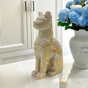 Nueva Escultura de Gato de Lujo Ligero Retro, Adorno de Resina Epoxi, Arte Popular, Decoración Creativa para Sala de Estar, Hotel u Oficina - Product Image 4