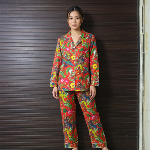 Pijamas con estampado de mono rojo para mujer, manga larga, cuello vuelto, corte holgado, ropa informal para estar en casa, pantalones hasta el tobillo, ropa de primavera - Product Image 1